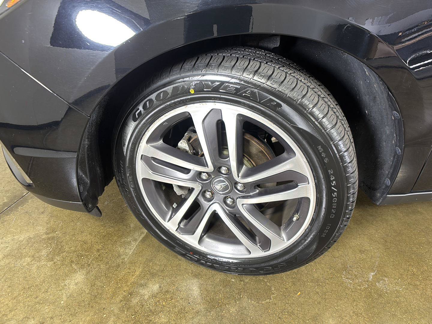 Used 2018 Acura MDX w/ Advance Package AWD/4WD image 5