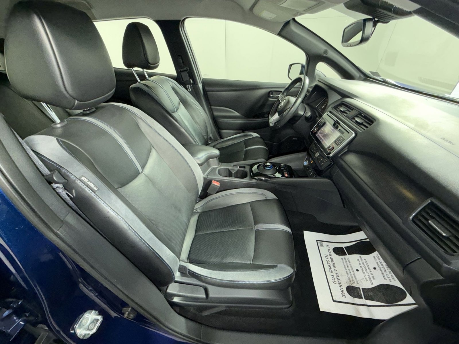 Used 2018 Nissan Leaf SL w/ SL Technology Package image 26