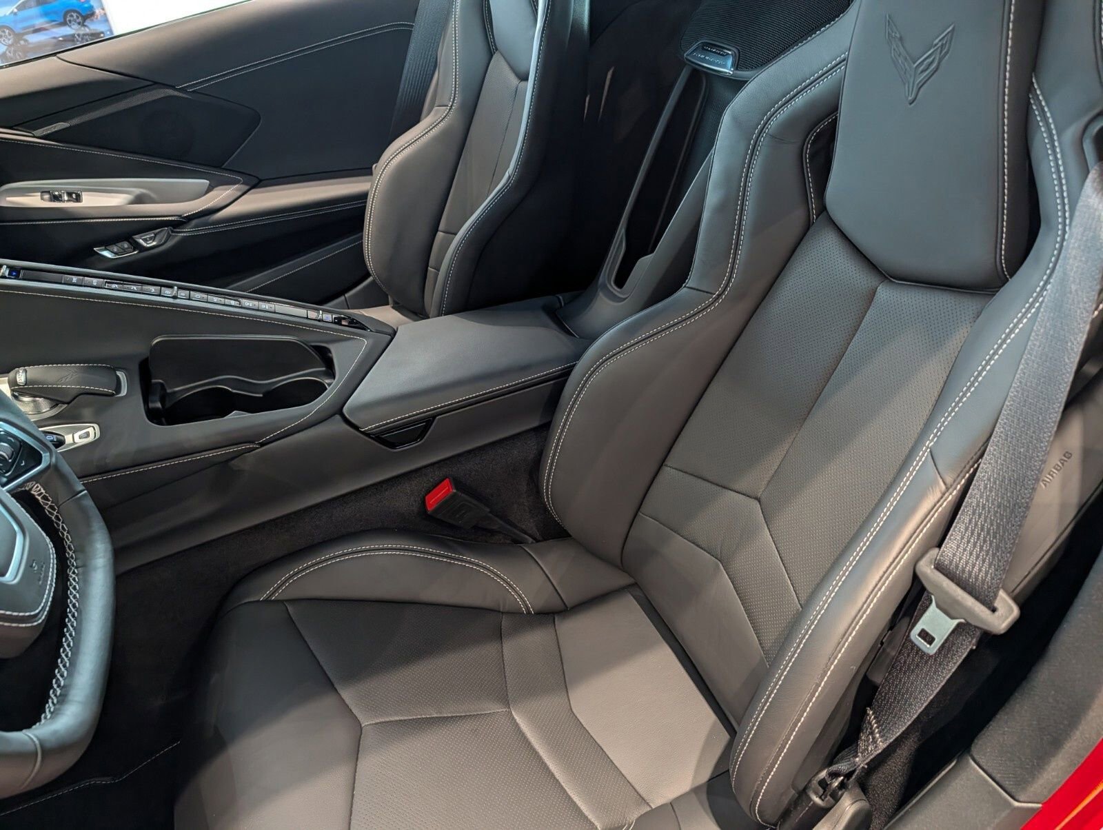 Certified 2025 Chevrolet Corvette Stingray Coupe w/ Battery Protection Package image 31