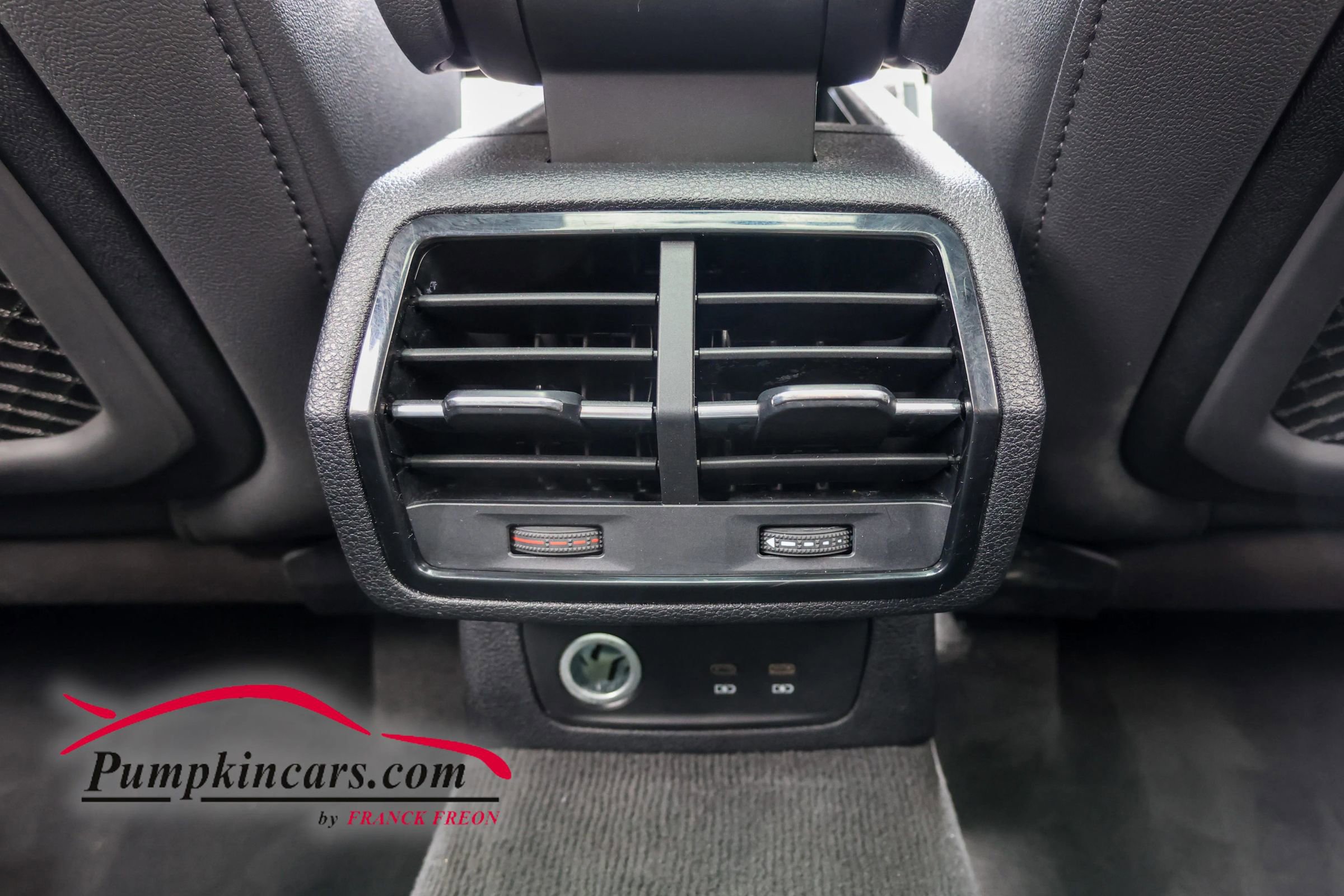 Used 2022 Audi Q3 2.0T Premium Plus w/ Premium Plus Package AWD/4WD image 33