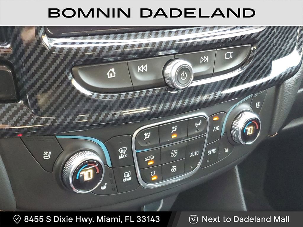 Used 2021 Chevrolet Traverse Premier image 26