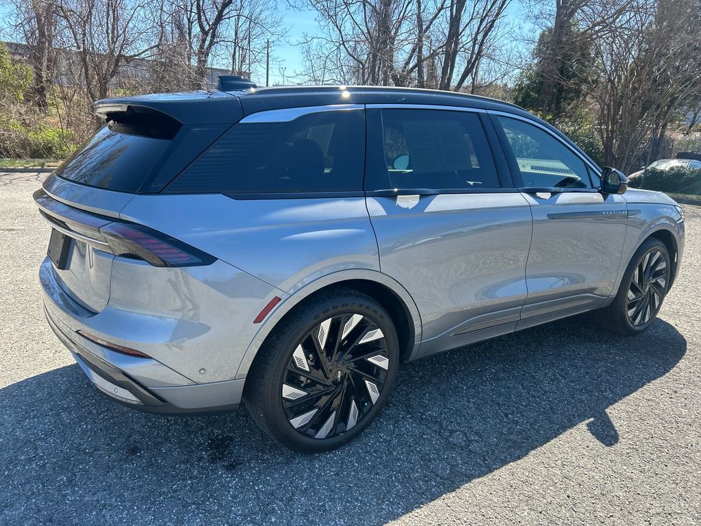 Certified 2024 Lincoln Nautilus Black Label w/ Jet Appearance Package (87T) image 6