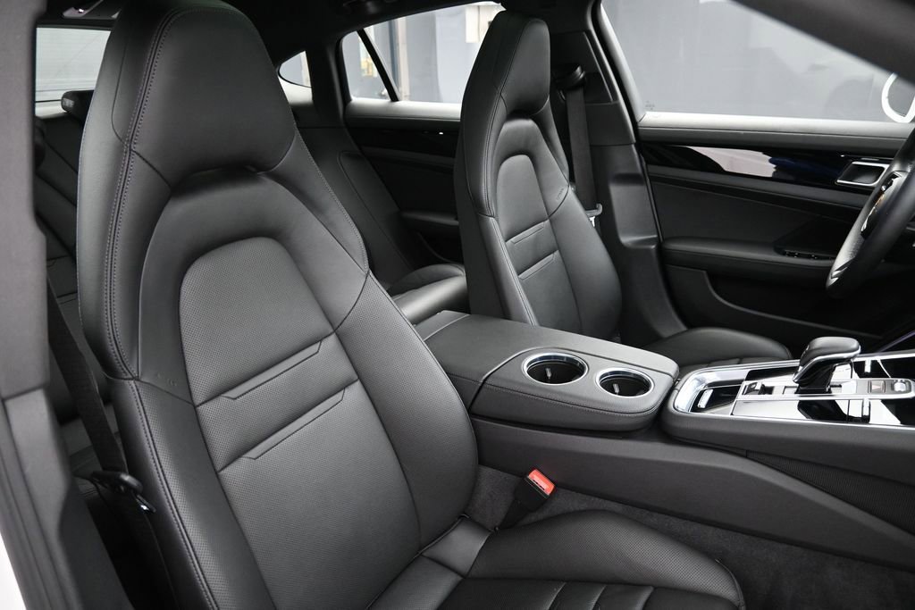 Certified 2021 Porsche Panamera RWD image 29
