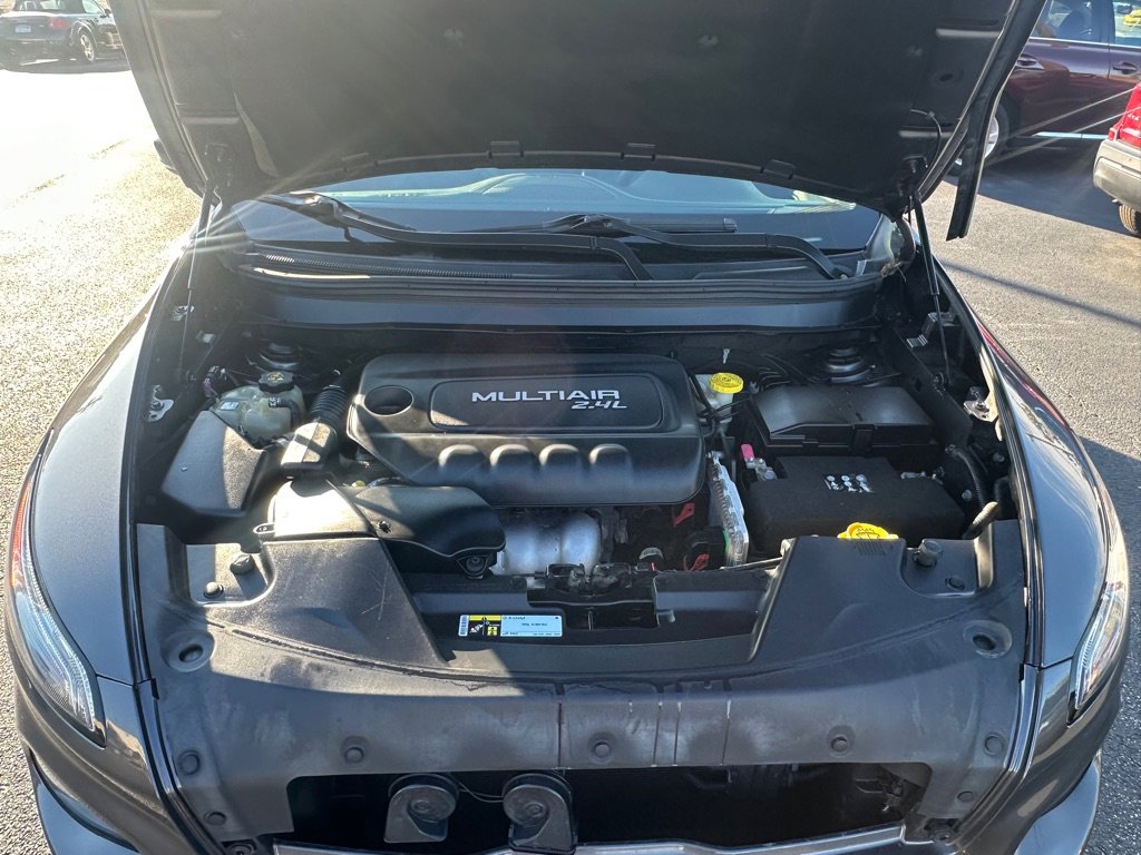 Used 2015 Jeep Cherokee Limited image 37