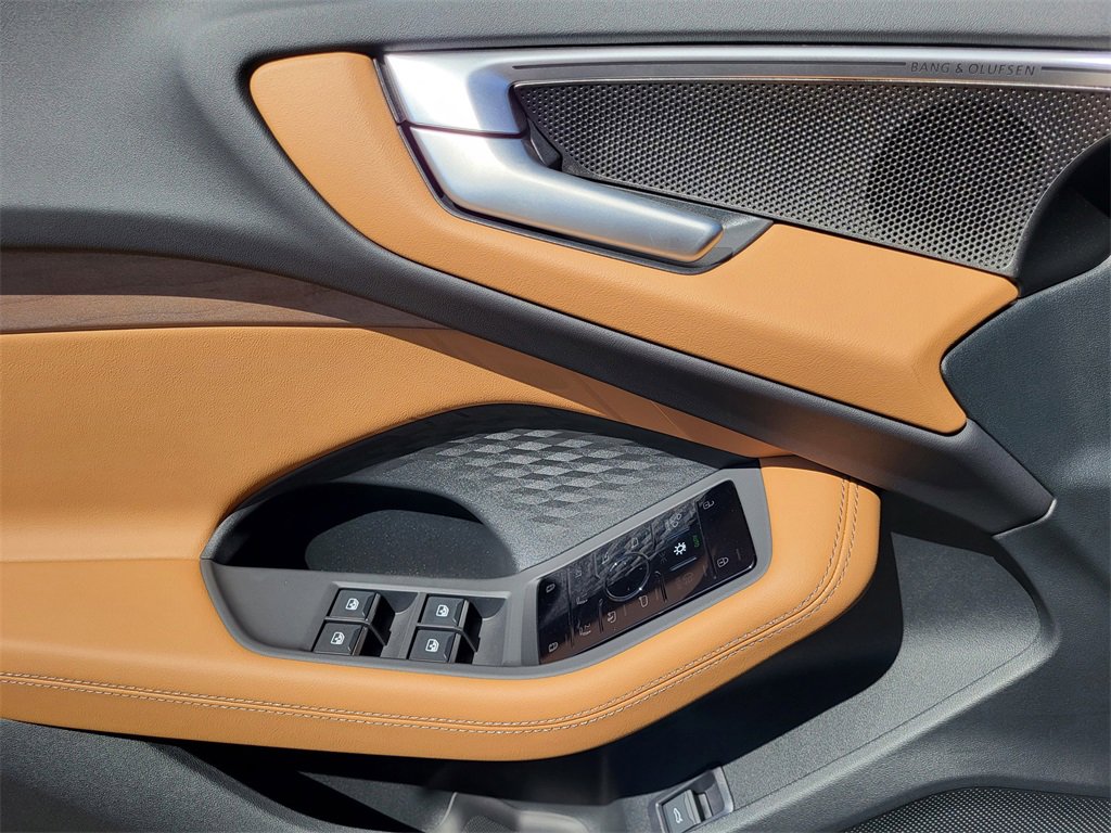 New 2025 Audi A5 2.0T Prestige image 6