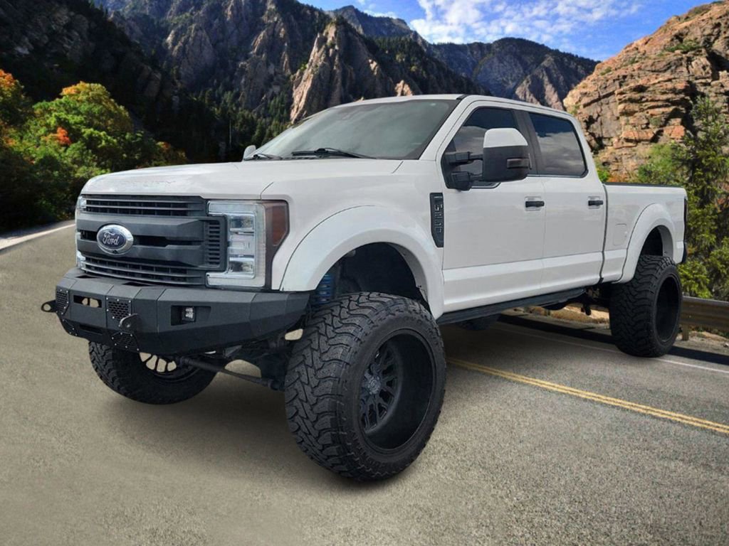 Used 2019 Ford F250 Limited image 5