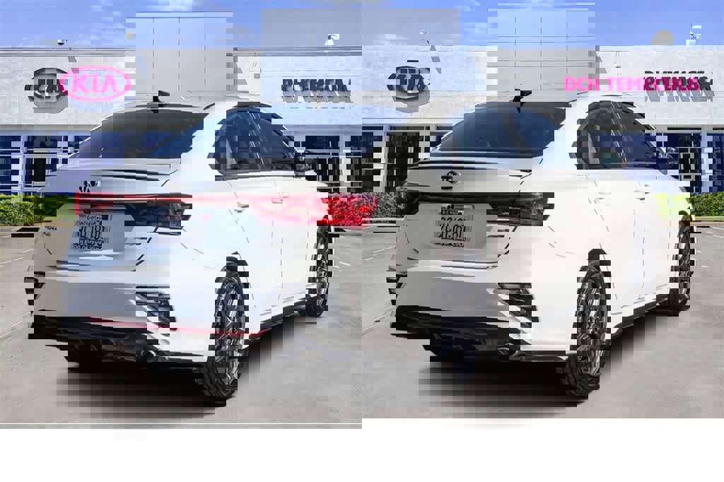 Certified 2021 Kia Forte GT-Line image 4