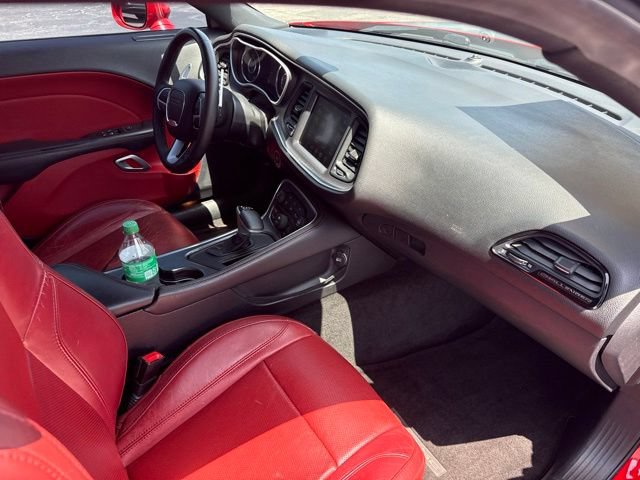 Used 2015 Dodge Challenger R/T Plus RWD image 15