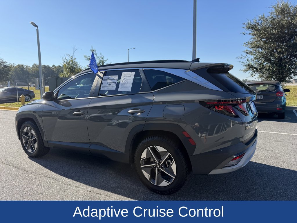 Used 2025 Hyundai Tucson SEL FWD image 5