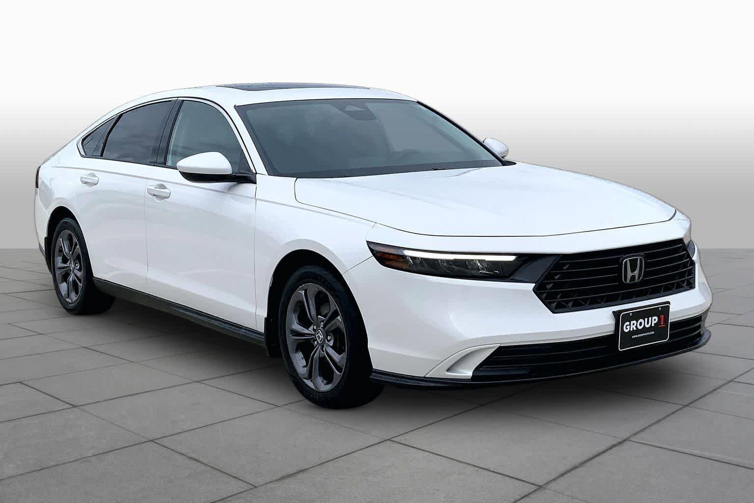 Used 2023 Honda Accord EX image 3
