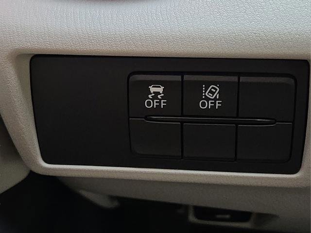 Used 2021 MAZDA MX-5 Miata RF Grand Touring image 24