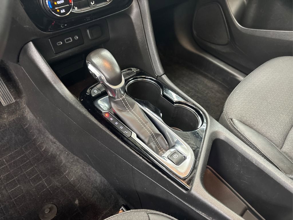 Used 2023 Buick Encore GX Select w/ Experience Buick Package image 31