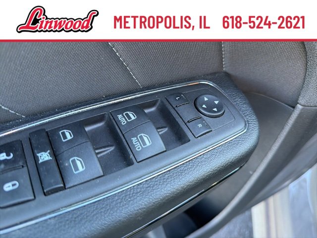 Used 2023 Dodge Charger R/T w/ Blacktop Package image 11