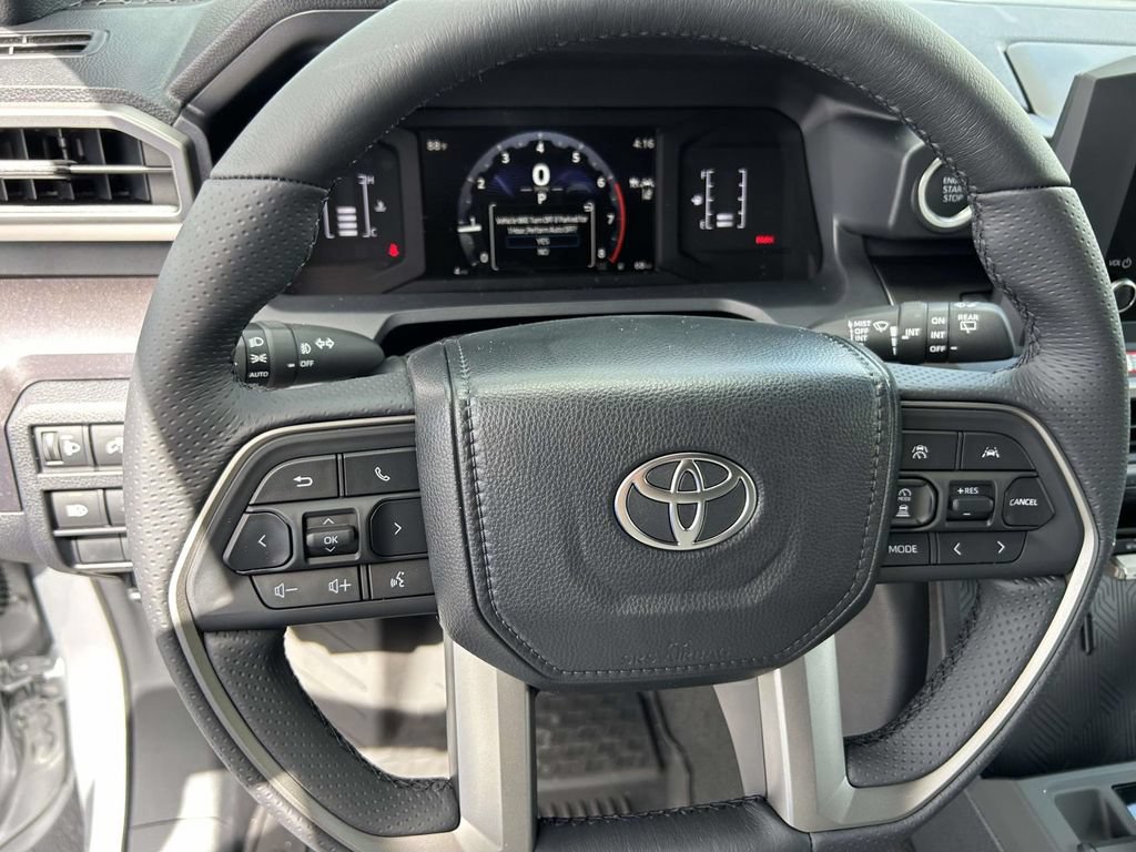 New 2026 Toyota 4Runner SR5 AWD/4WD image 20