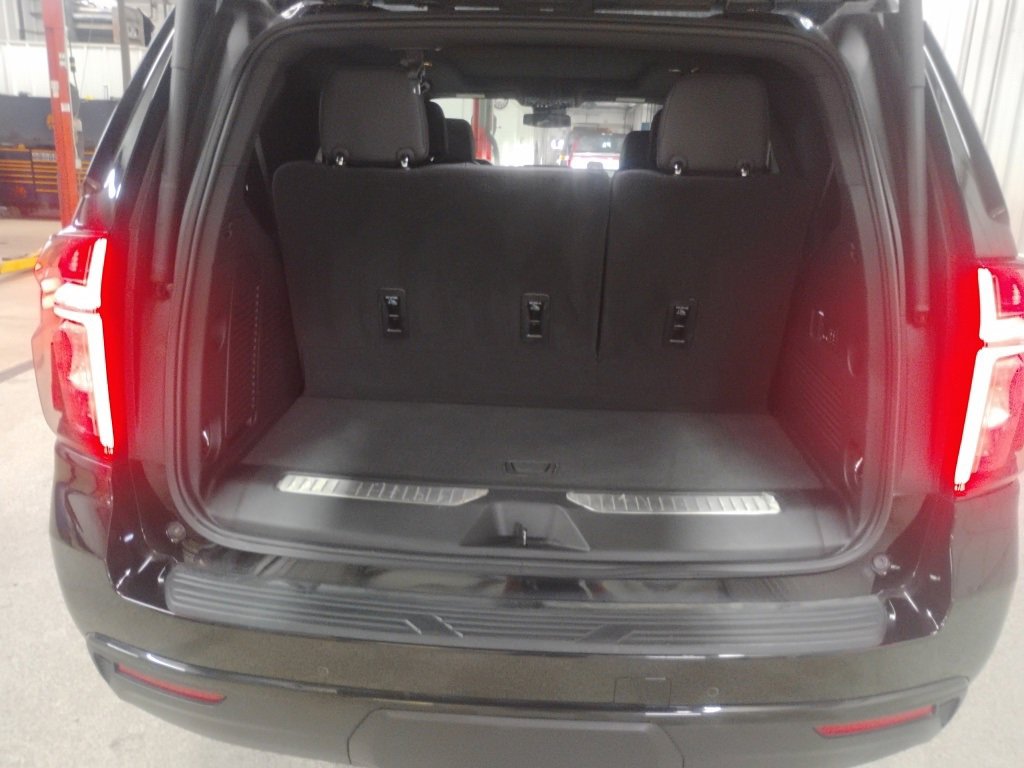 Used 2024 Chevrolet Tahoe RST image 23