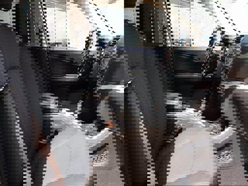 Used 2020 Dodge Journey SE w/ SE Popular Equipment Group image 10