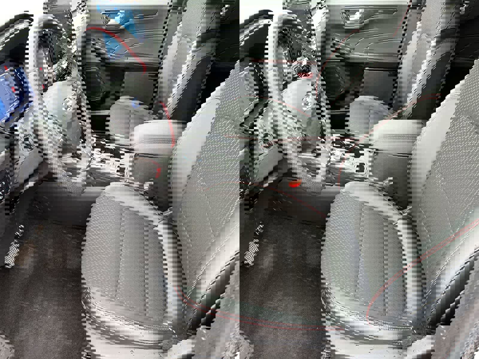 Used 2025 Ford Escape ST-Line w/ Tech Pack #1 image 10