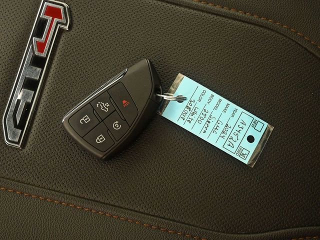 Used 2024 GMC Sierra 2500 AT4 w/ Max Trailering Package image 15