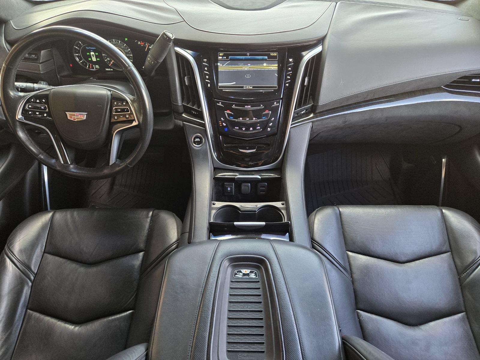 Used 2020 Cadillac Escalade Platinum AWD/4WD image 27