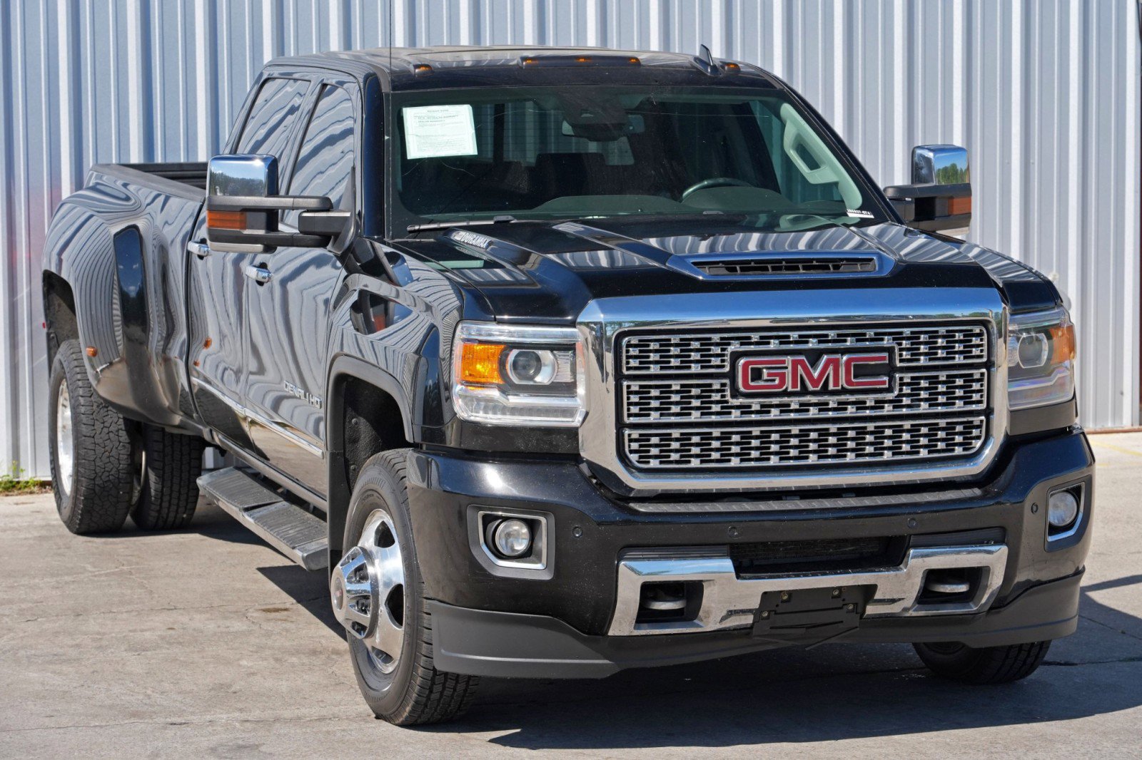 Used 2018 GMC Sierra 3500 Denali AWD/4WD image 51