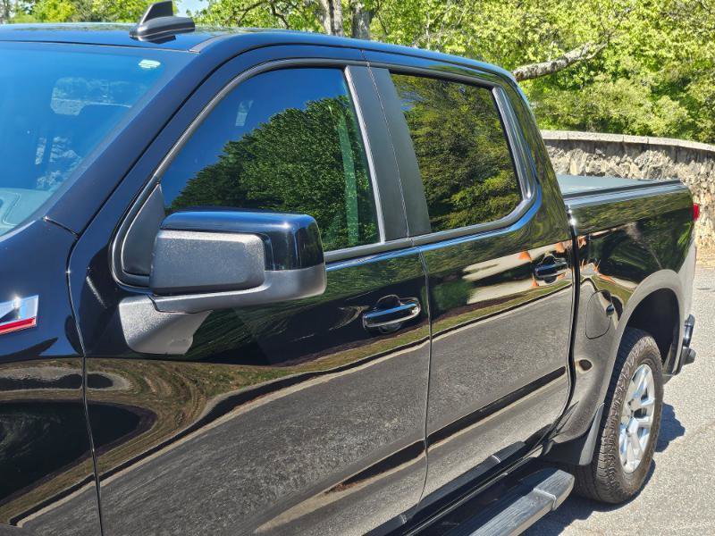Used 2022 Chevrolet Silverado 1500 RST AWD/4WD image 21