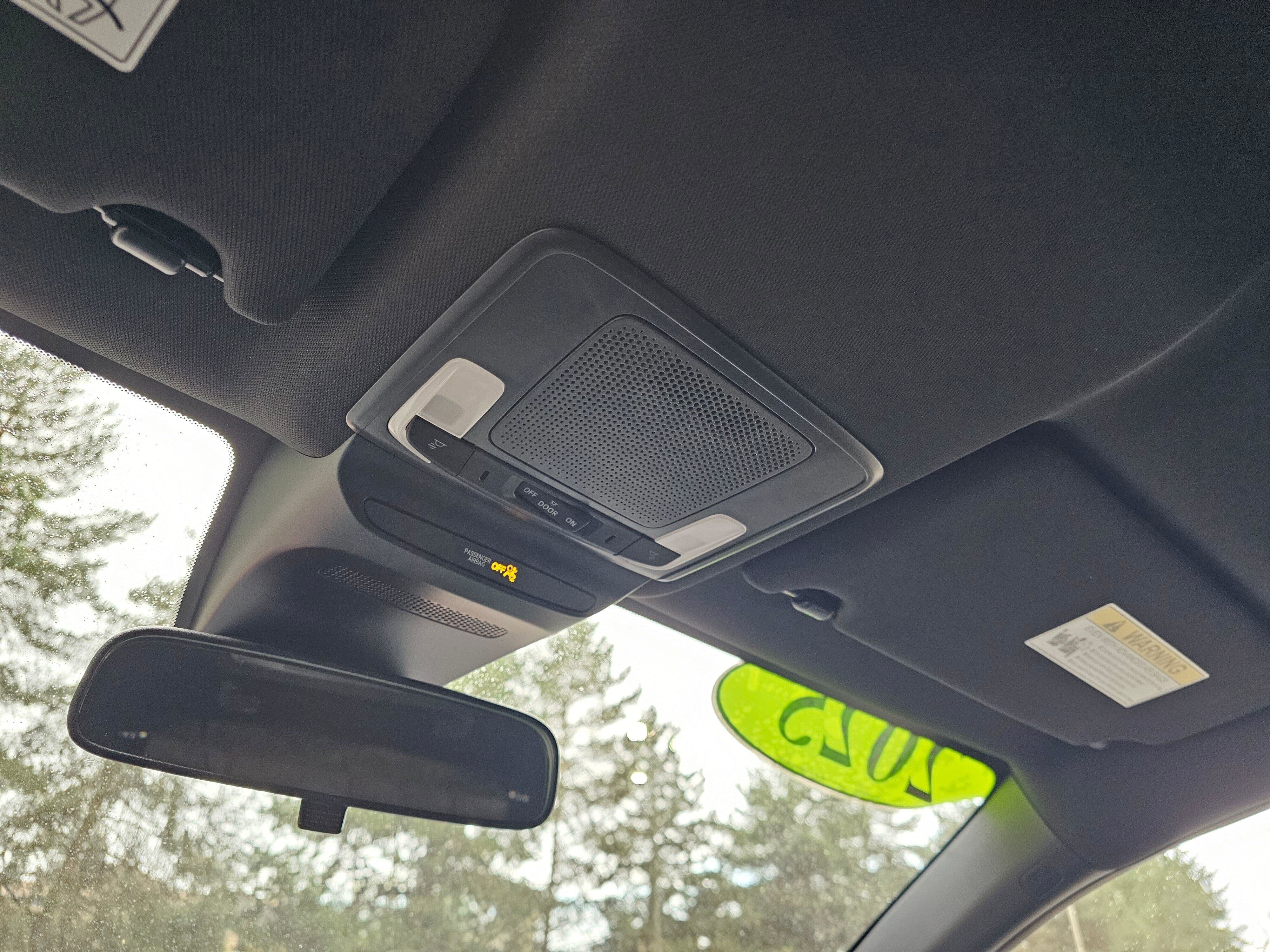 Certified 2025 Honda HR-V Sport image 29