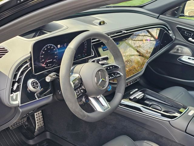 New 2026 Mercedes-Benz E 53 AMG 4MATIC Sedan image 16