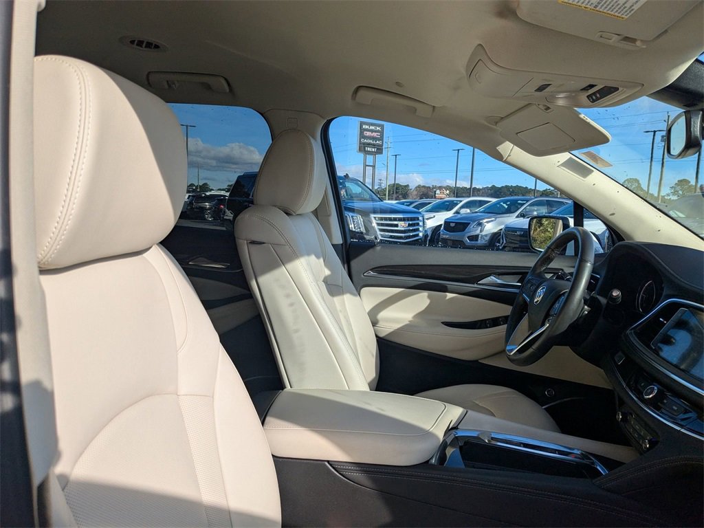 Certified 2024 Buick Enclave Essence image 30