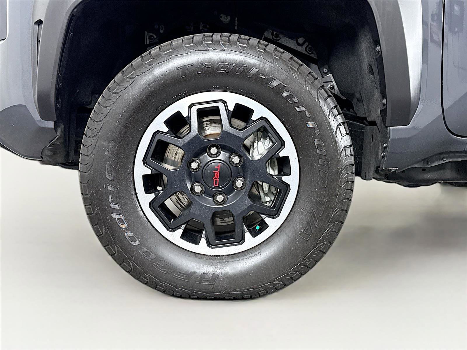 Certified 2025 Toyota Tacoma TRD Off-Road image 49