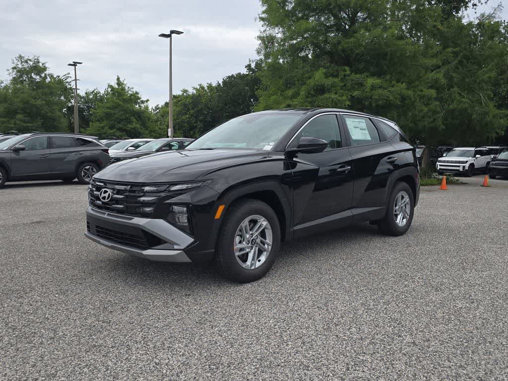New 2026 Hyundai Tucson SE FWD image 2