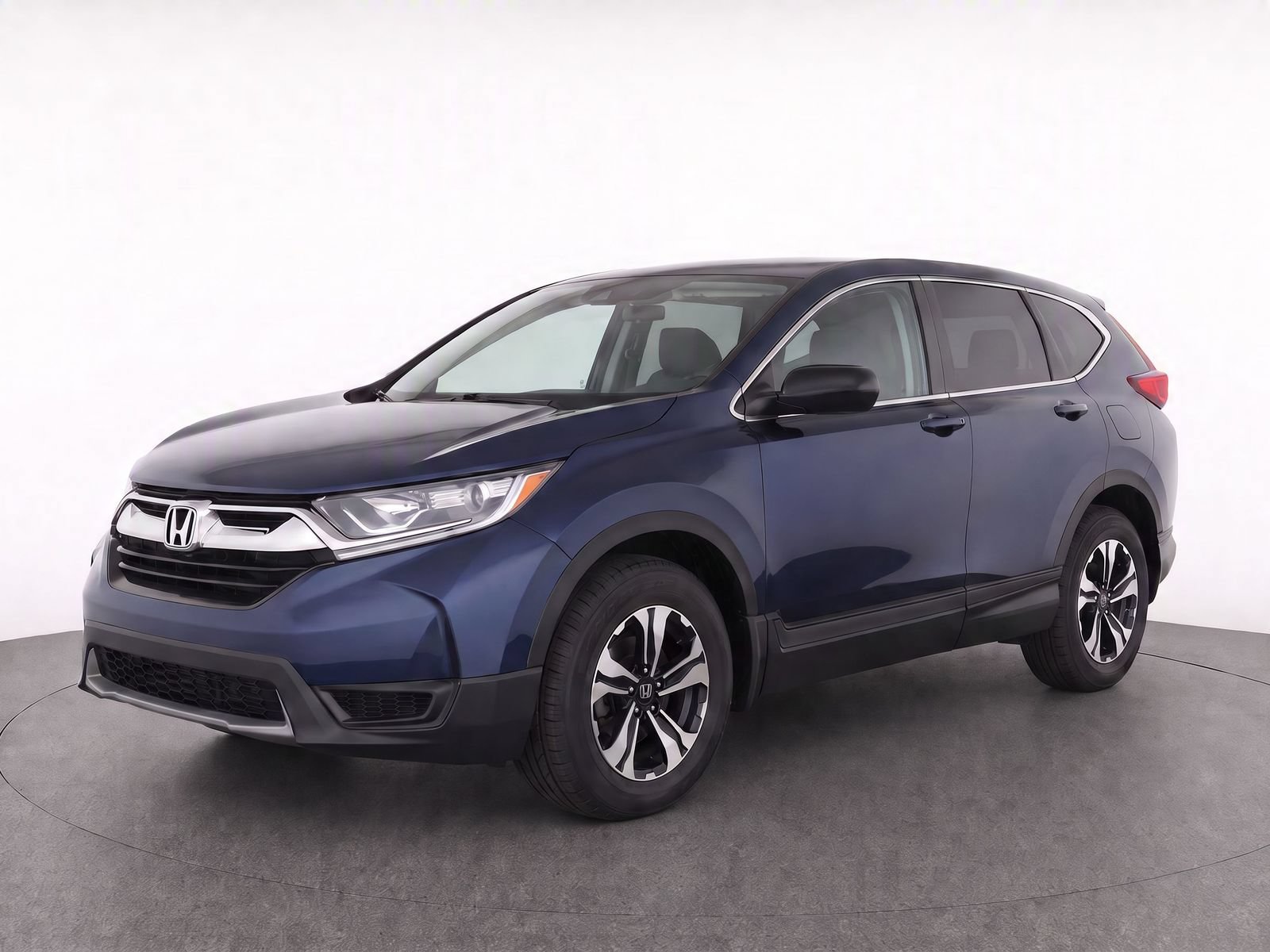 Used 2017 Honda CR-V LX image 2