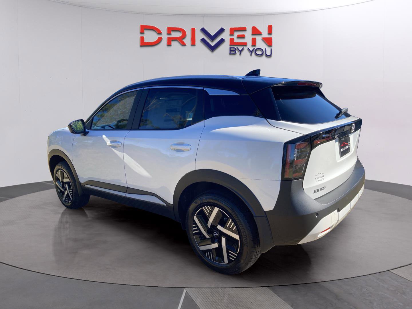 New 2026 Nissan Kicks SV image 3