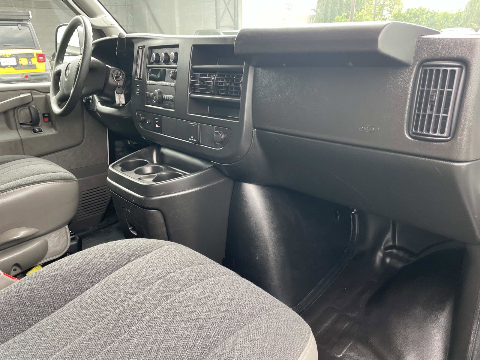 Used 2024 GMC Savana 2500 w/ Driver Convenience Package image 29