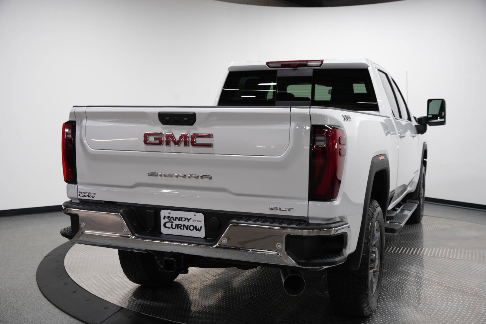 New 2025 GMC Sierra 2500 SLT w/ SLT Premium Package image 8