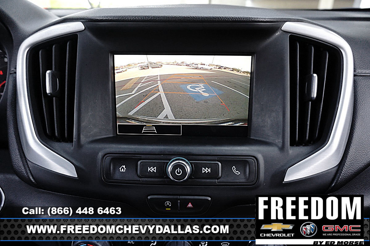 Used 2024 GMC Terrain SLE w/ Driver Convenience Package image 15