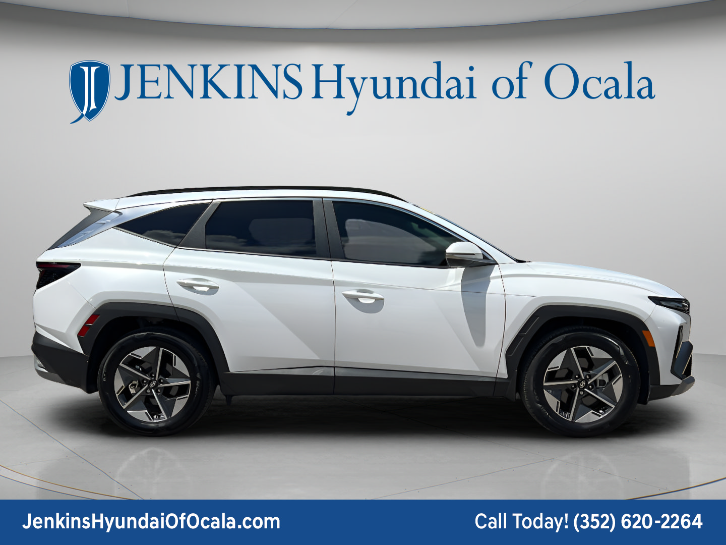 Certified 2025 Hyundai Tucson SEL FWD image 2