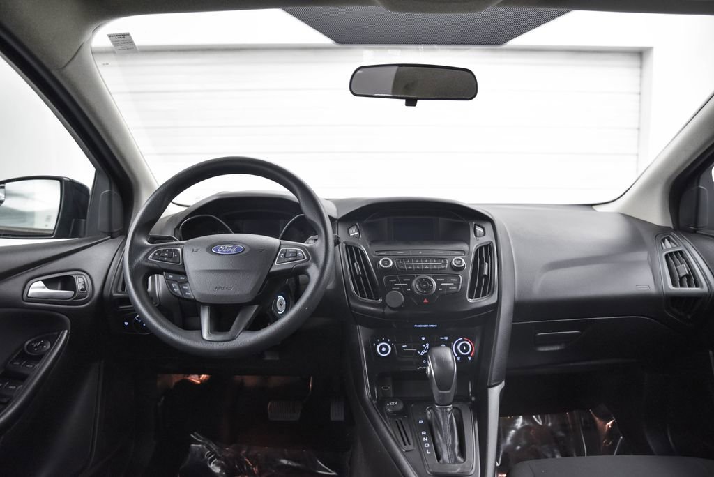 Used 2018 Ford Focus SE image 23