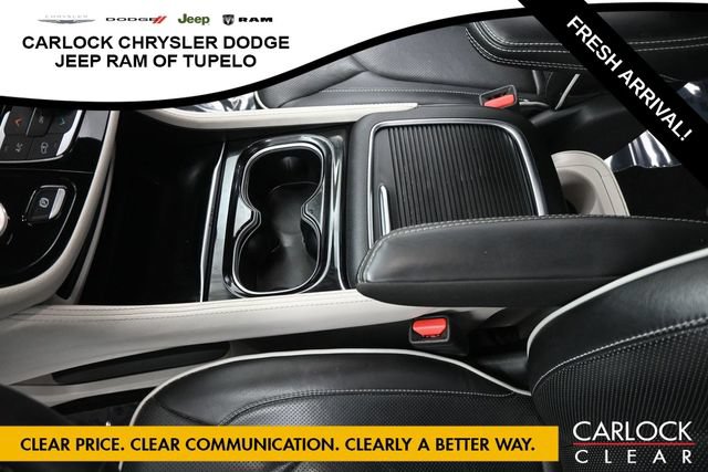 Used 2023 Chrysler Pacifica Limited FWD image 20