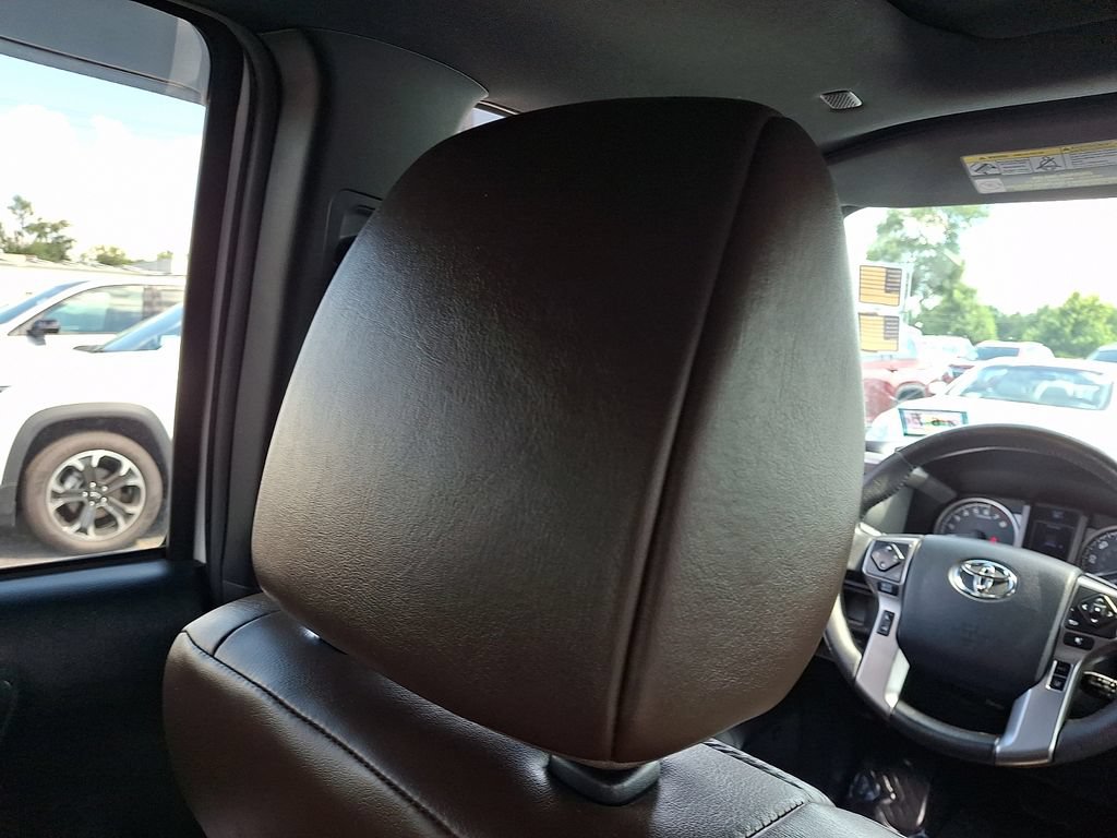 Used 2019 Toyota Tacoma Limited AWD/4WD image 14