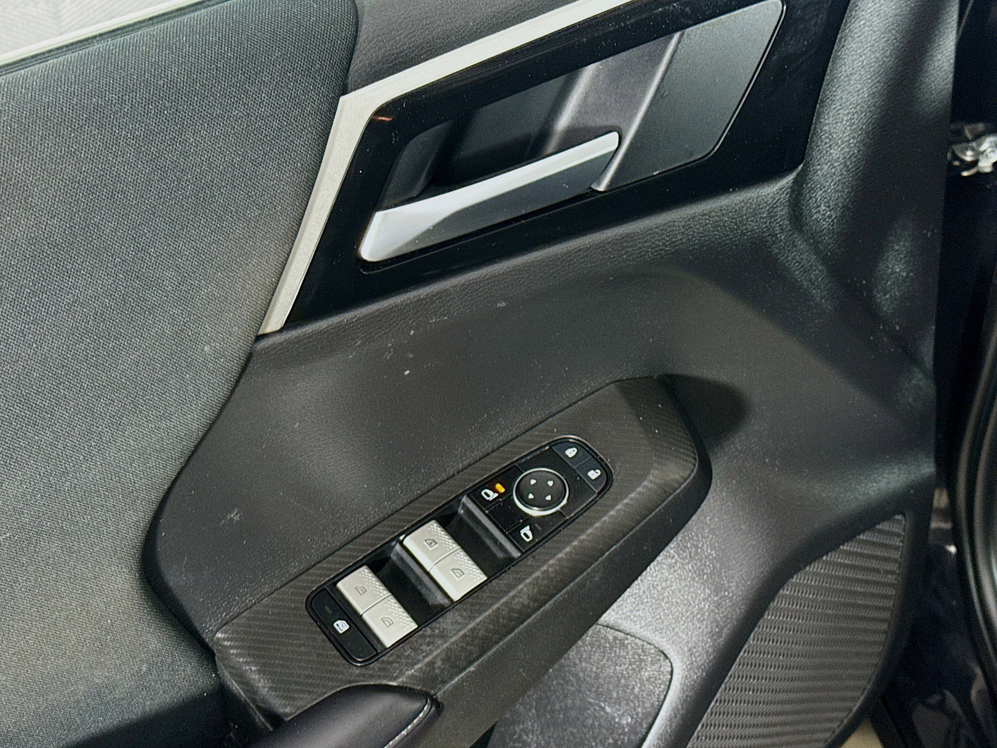 Used 2024 Mitsubishi Outlander ES image 24