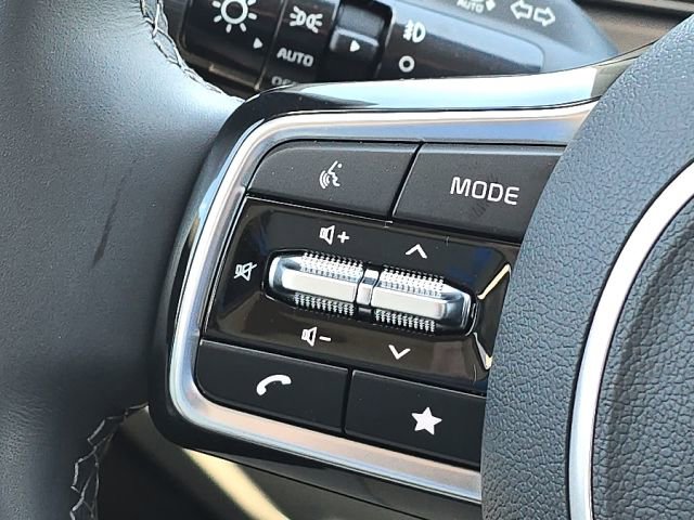 Used 2025 Kia Sorento EX w/ Panoramic Sunroof Package image 42