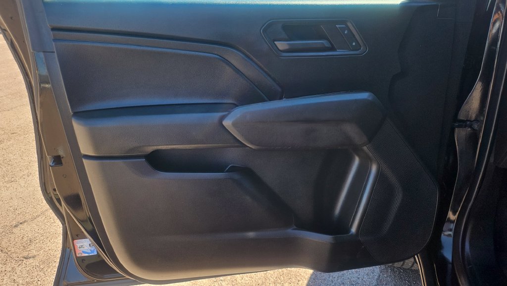 Used 2023 Chevrolet Colorado W/T RWD image 24