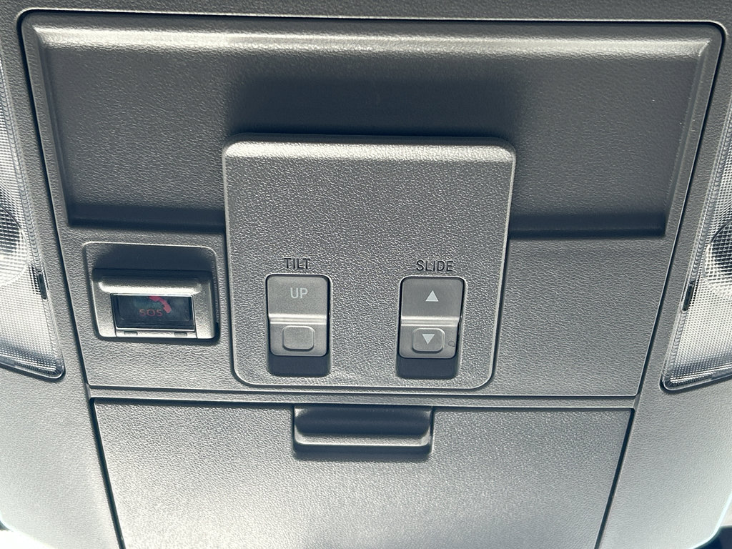 Used 2022 Toyota Sequoia TRD Sport image 23