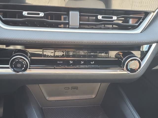 New 2026 Chevrolet Equinox LT image 25