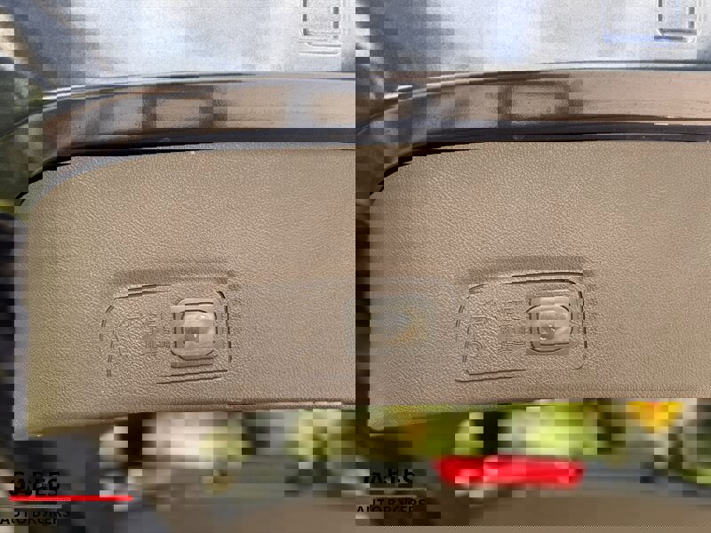 Used 2017 Lincoln MKC Premiere image 22