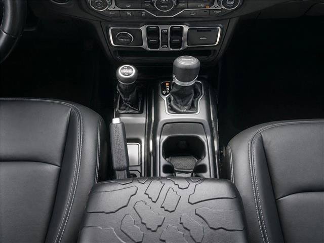 Used 2021 Jeep Wrangler Unlimited Sport AWD/4WD image 17