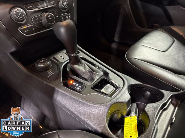 Certified 2021 Jeep Cherokee Latitude Plus AWD/4WD image 27