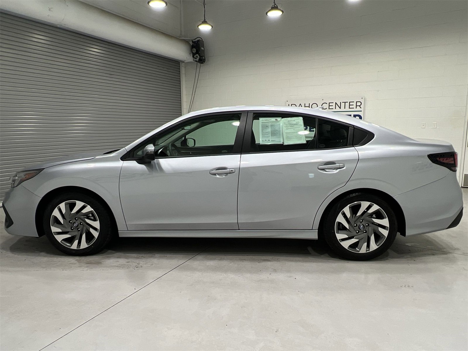 Certified 2025 Subaru Legacy Limited image 5