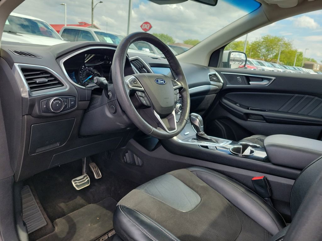 Certified 2018 Ford Edge Sport w/ Equipment Group 401A AWD/4WD image 21