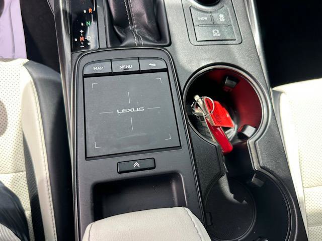 Used 2021 Lexus IS 350 F Sport AWD/4WD image 20